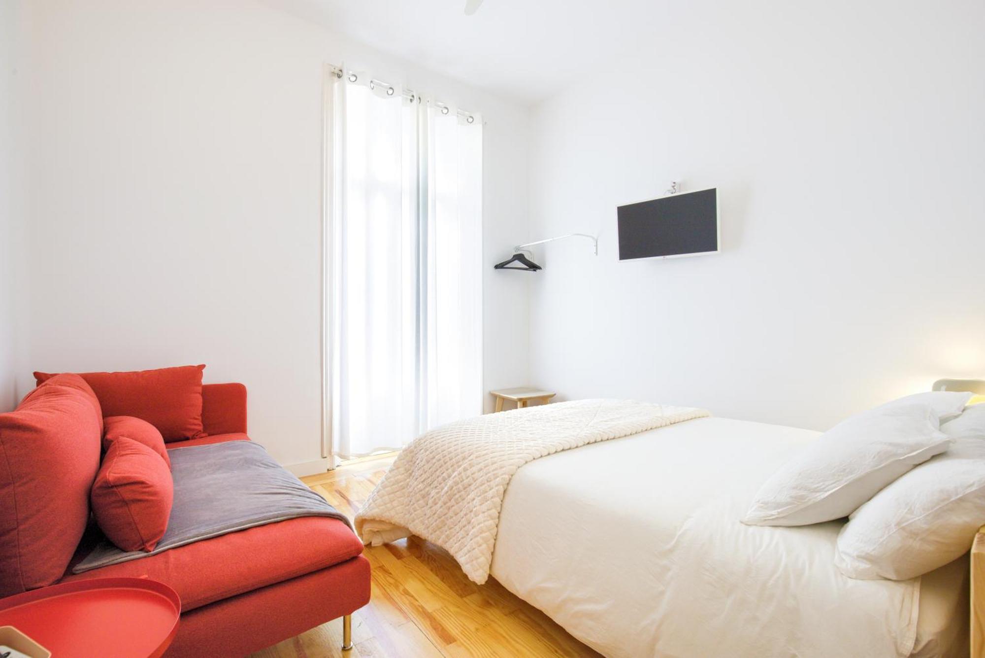 Mezzanine Orange Apartment Madrid Bilik gambar